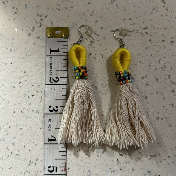 Fashion Earrings Yellow and Multicolor Beads NEW! - Picture 4 of 4